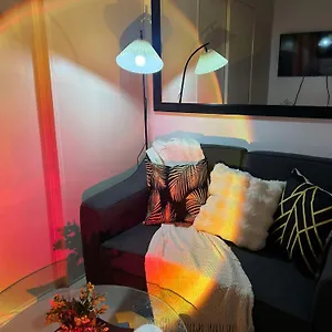 Aparthotel The Crib
