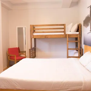  Hotel Boutique